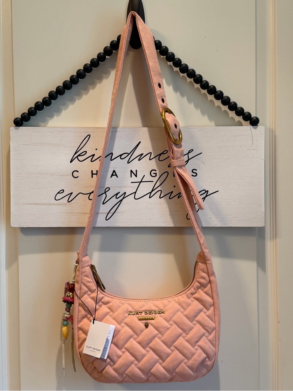 Kurt Geiger London Quilted Hobo Shoulder Bag Pastel Pink Purse Crossbody NWT - Picture 1 of 12